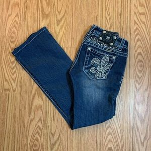 MAKE AN OFFER Miss Me Jeans! Size 28